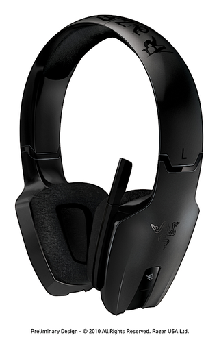 Illustration for article titled Xbox Marks the Spot for Razer's Controller and Headset